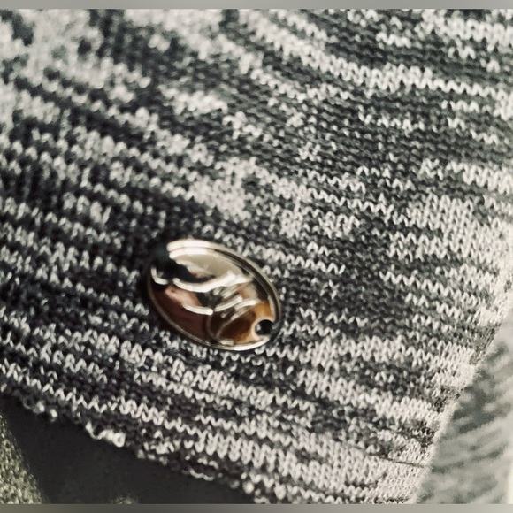 Melissa McCarthy Seven7 Long Sleeved Blouse - Picture 7 of 10